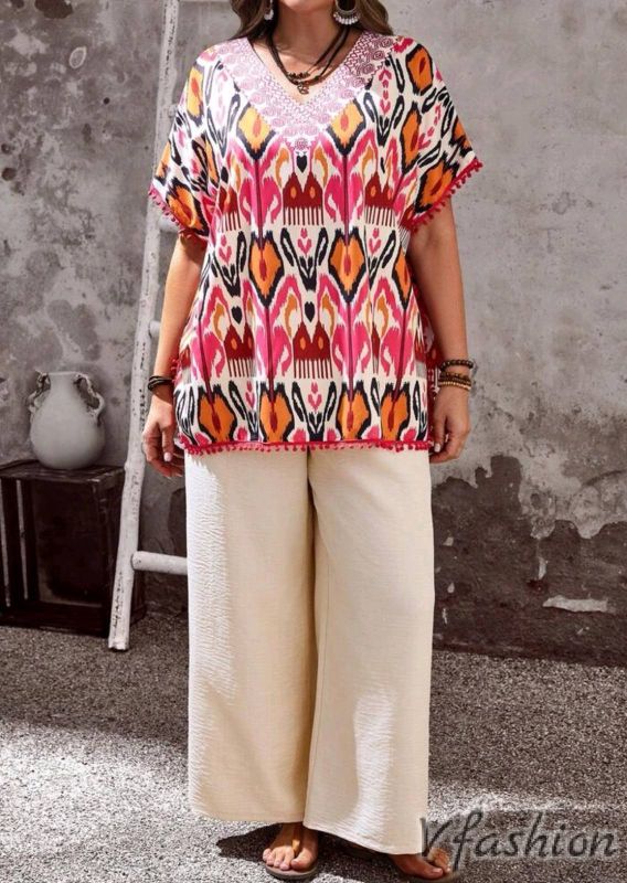 Комплект панталон и шарена блуза