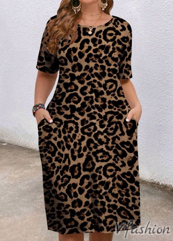 Рокля с принт и джобове