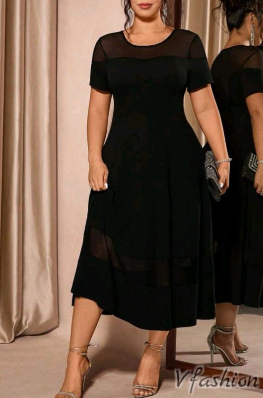 Елегантна рокля с тюл - черна