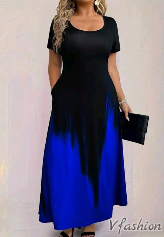 Еластична рокля с джобове