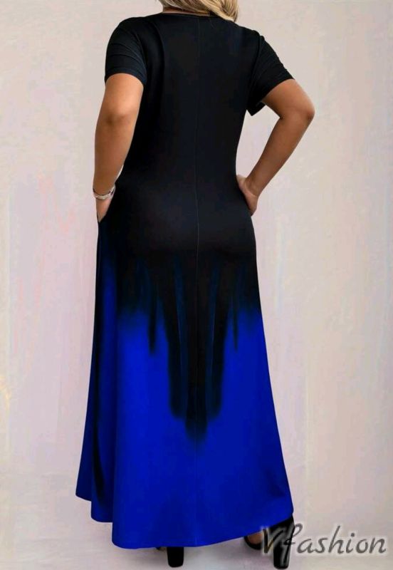 Еластична рокля с джобове