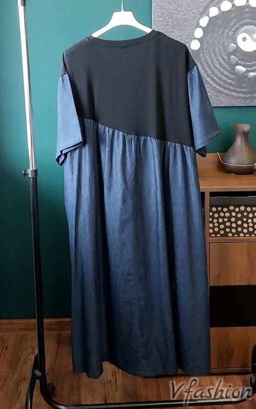 Дънкова рокля с морски акценти