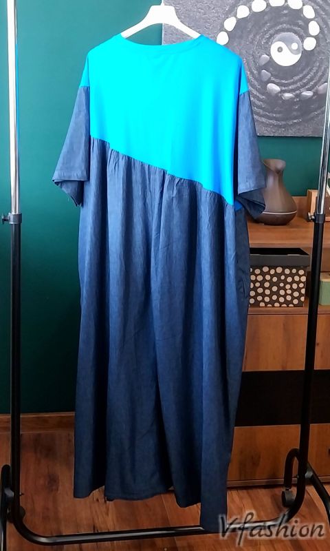 Дънкова рокля с морски акценти