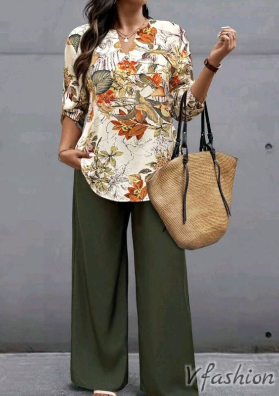 Комплект панталон и блуза с принт