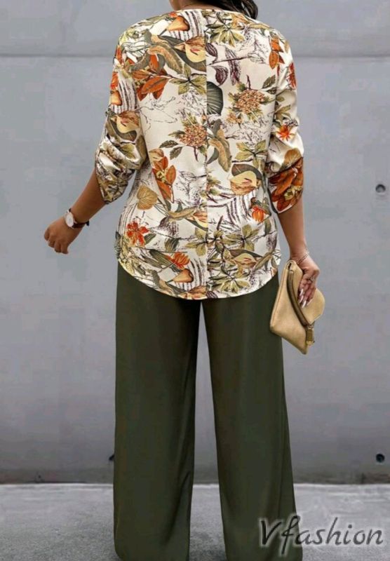 Комплект панталон и блуза с принт