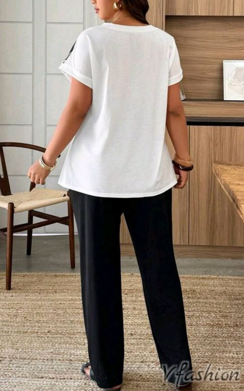 Комплект панталон и блуза с принт