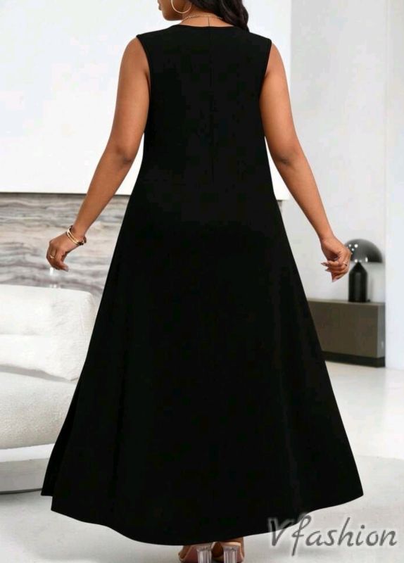 Еластична рокля с принт сърца