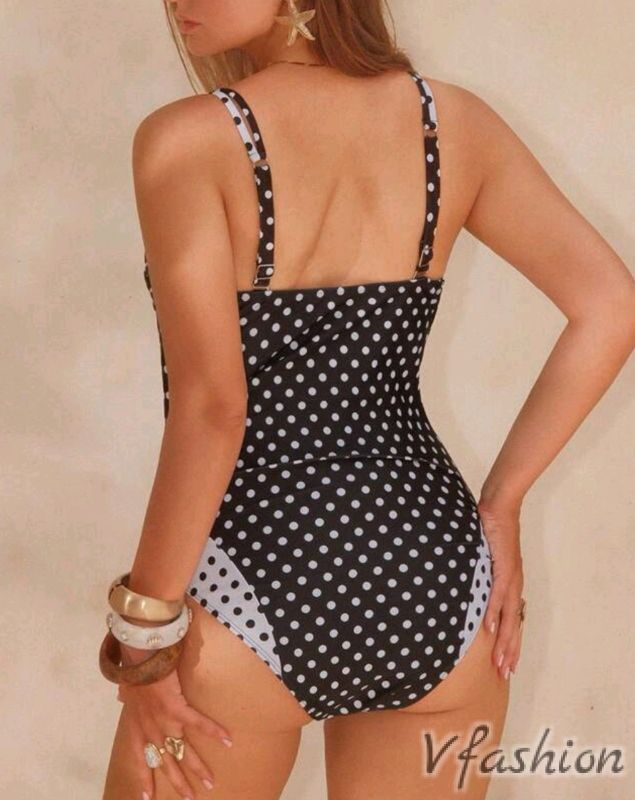 Цял бански на точки - черно и бяло