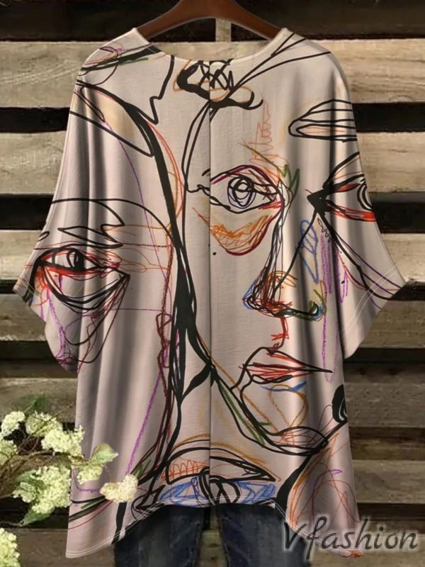 Еластична блуза с абстрактен принт