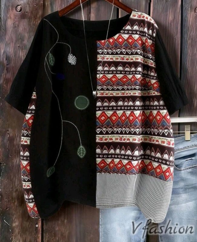 Блуза с бохо акценти