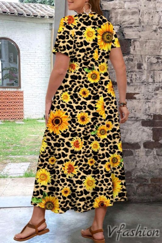 Еластична рокля с принт слънчогледи