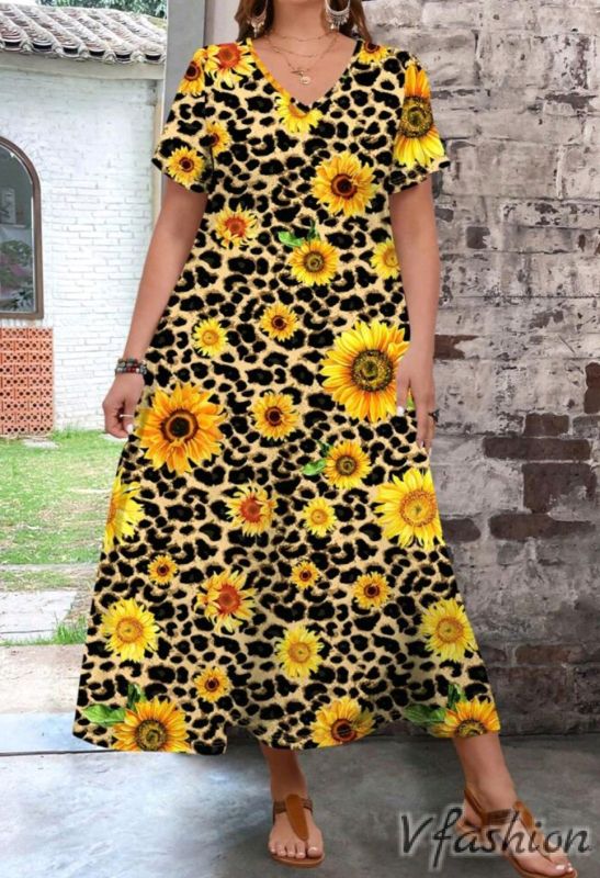 Еластична рокля с принт слънчогледи