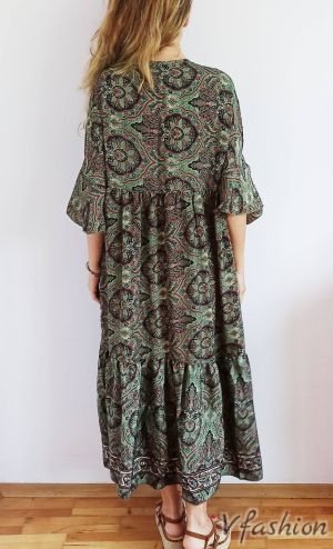 Дълга рокля с пискюли - със зелено - 175922