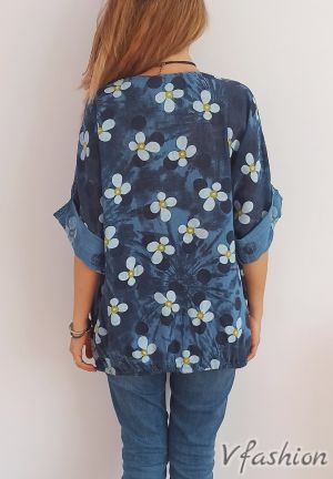 Блуза с дантелени акценти - синя - 175954